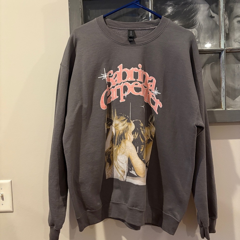 Sabrina Carpenter Graphic Women's Sweater - Gray